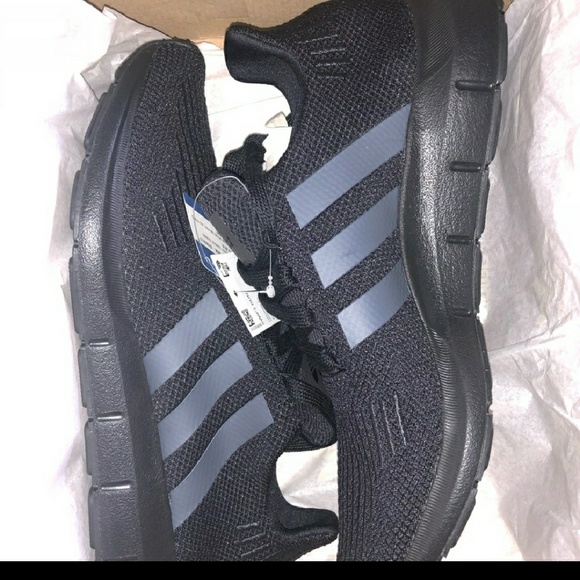 Adidas Swift Run Shoes - Picture 6 of 6